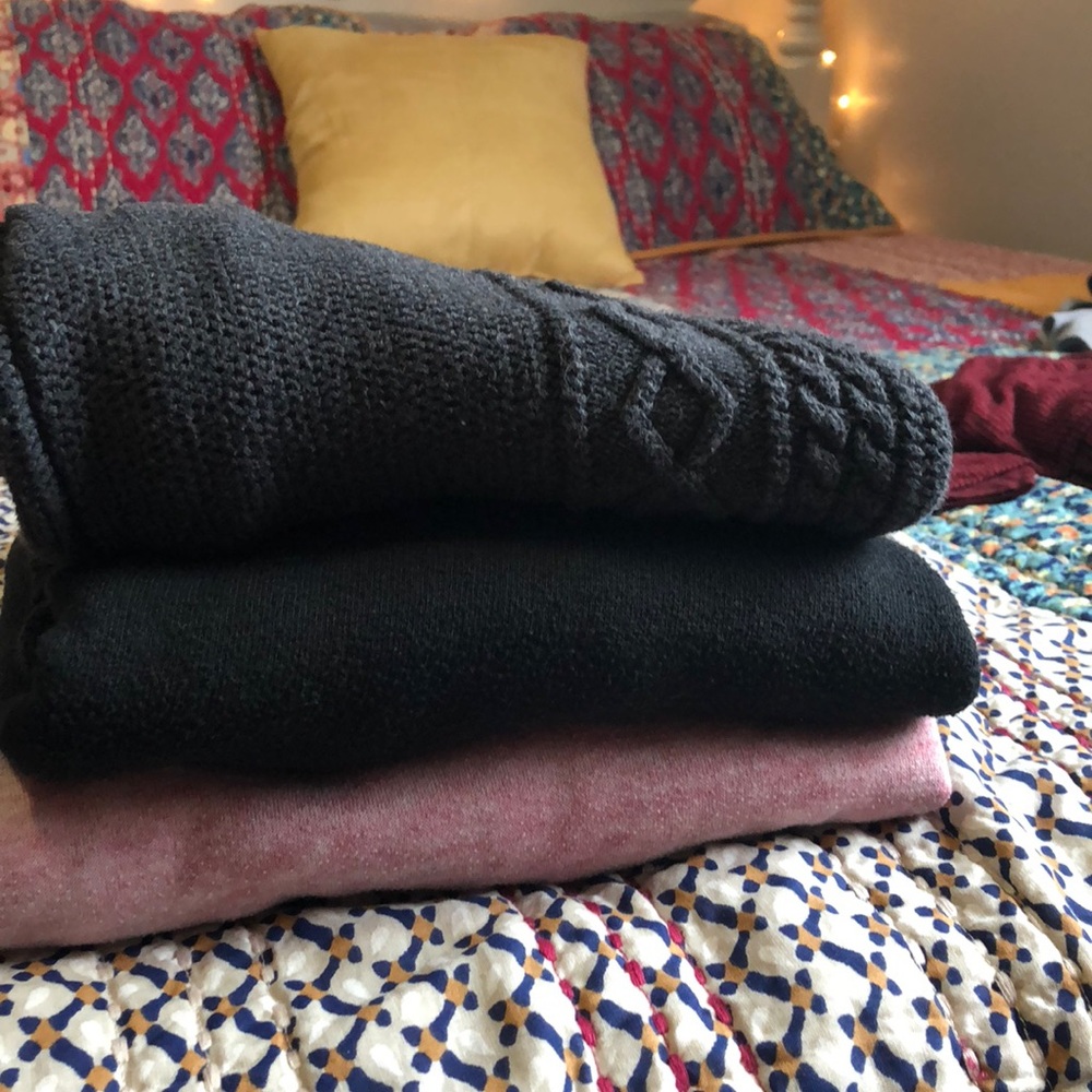 Bundle of 3 sweaters